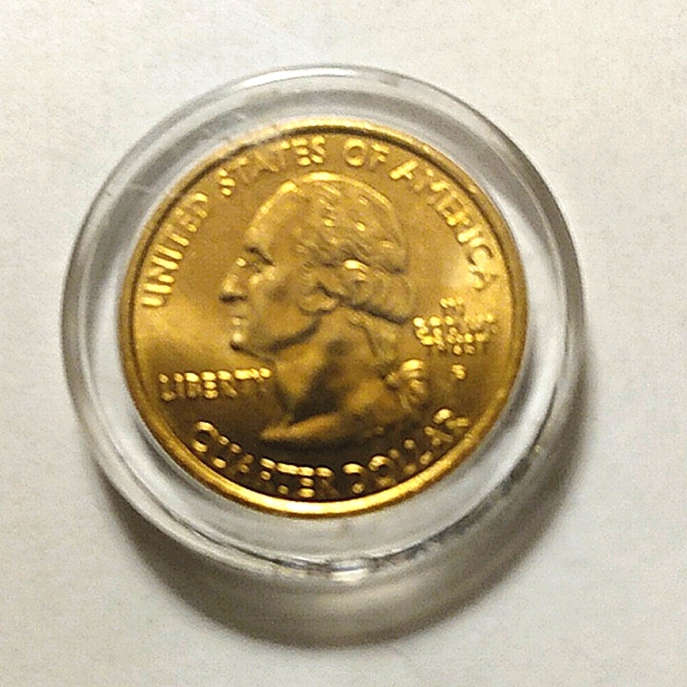 2001 North Carolina 24kt gold quarter in mint condition in case